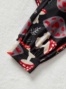 Conjunto informal de pijama con camiseta de manga larga de cuello redondo y pantalones con estampado de setas para niño preadolescente