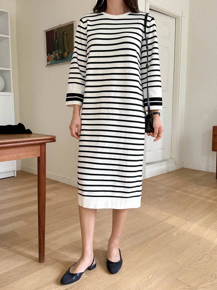 Women Simple Black & White Striped Flare Sleeve Sweater Dress