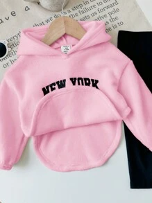 SHEIN LMoss Kids 女婴可爱字母刺绣羊毛连帽不对称上衣和松紧腰黑色裤子套装，秋冬 - 彩色 - 查看 7