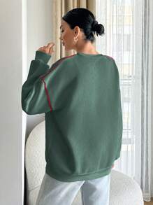 EURMUSE Red Heard Embroidered White Sweatshirt With Red Piping At Sleeves - Dark Green - View 2