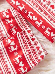 Young Girl Merry Christmas Printed Christmas Element Long Sleeve & Pants 2pcs Snug Fit Pajama Set, Family Matching Outfits "Mommy And Me" Clothes (4 Sets Sold Separately)