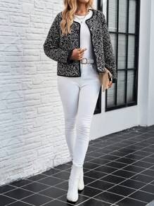 EMERY ROSE Abrigo corto de mujer con patrón floral en blanco y negro