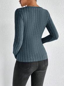 SHEIN Frenchy Camiseta básica de cuello en V acanalado unicolor para otoño