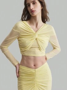 Ontre New Year's Party 2pcs Set: Women's Business Casual Knit Fabric Twisted Design Stretchy Top And Extra Long Pleated Skirt, Cream Yellow Sexy Blouse With Twist Decor