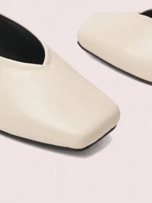 CUCCOO DOLLMOD Zapatos planos tipo slingback con decoración de remaches y puntera cuadrada, estilo punk para mujer - Beis - Ver 7