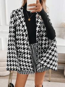 SHEIN Clasi Poncho elegante de lana tipo ruana de mujer a cuadros escoceses, ideal para el otoño - Blanco y Negro - Ver 4