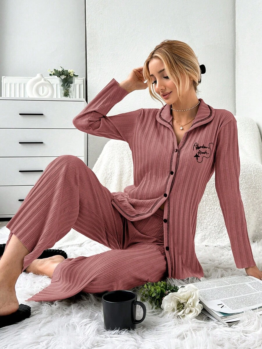 SHEIN Cottnline 2pcs/Set Contrast Color Trim Slogan Print Ribbed Pajama Set - Rose Red - View 1