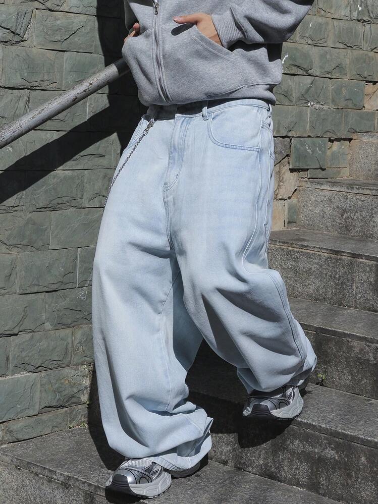 Manfinity EMRG Men's Light Blue Washed Loose Baggy Wide Leg Jeans