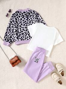 SHEIN 3 sztuki/zestaw dziewczęca kurtka bomberka z nadrukiem w panterkę, koszulka z krótkim rękawem w kolorze białym z nadrukiem motyli i elastyczny pas, spodnie dresowe typu jogger