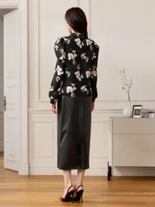 Modelyn 2 件套女士套装：法式 V 领碎花泡泡袖高腰修身裙套装 2 件套 - 黑色 - 查看 2