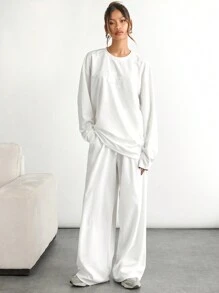 Manfinity VCAY Unisex Letter Embroidered Loose Drop Shoulder Long Sleeve T-Shirt And High Waist Drawstring Wide Leg Pants Set - White - View 4