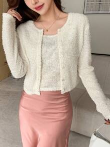 DAZY Bộ 2 áo cardigan ngắn màu trơn và áo hai dây dành cho nữ, trang phục mùa thu - Màu be - Xem 9