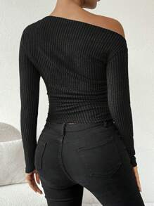 Chiquease Camiseta de manga larga con volantes asimétricos y textura rizada suave