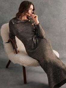 Poéselle 棕色碎花纱线优雅混纺高领金属纽扣长款系带毛衣裙，法式及膝高腰毛衣荷叶边针织连衣裙，女士毛衣，秋冬，办公室小妖精，商务装，优雅低调的时尚必备品，布里奇顿，法式，秋季服装，24 FW - 咖啡棕 - 查看 3