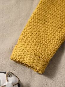 SHEIN Conjunto de 2 piezas para niña con jersey retro, jersey de cuello alto rosado y falda mini gris, atuendo de otoño