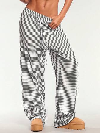 Forever 21 Locker sitzende Hosen im Herbstlook für Frauen, Flughafen Outfits für Frauen