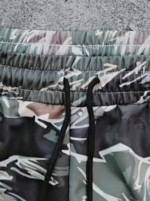 Manfinity EMRG Men Color-Block Letter Print Long Sleeve Hoodie And Sweatpants Set, Casual