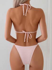 بيكيني مجموعة لنساء ذات حزام وردي شقوق طويلة رقيقة ولطيفة، مزخرف بنقوش الغنغام والكشكشة للصيف