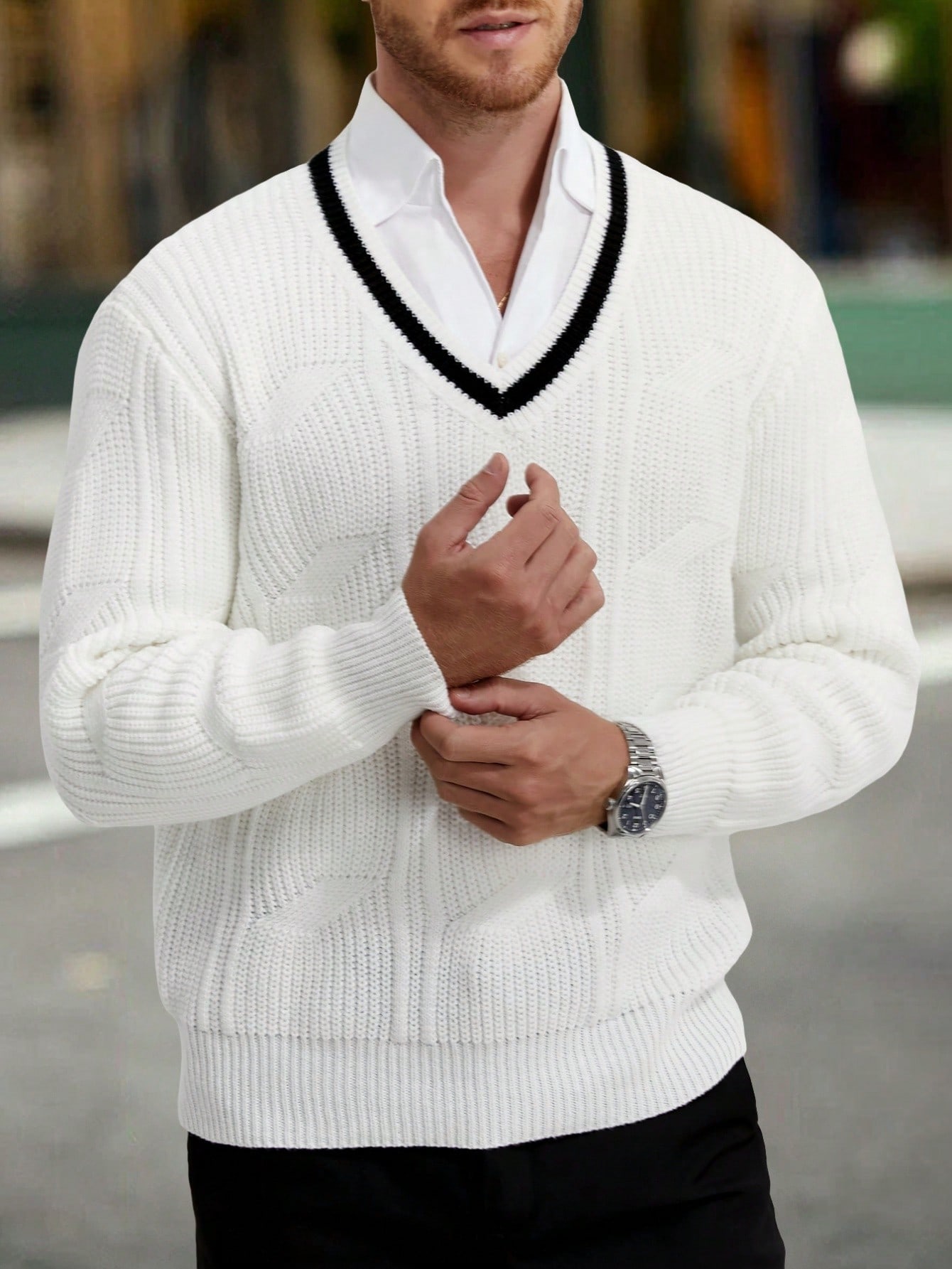 Manfinity Dauomo Plus Size Men Contrast Color V-Neck Long Sleeve Casual Knitted Sweater, Autumn/Winter