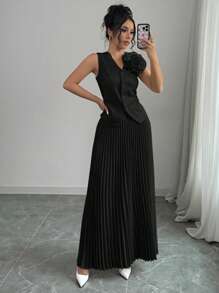 Chiquease 2pcs Set Women's Autumn 3D Floral Pattern Vest And A-Line Pleated Skirt Suit - Black - View 6