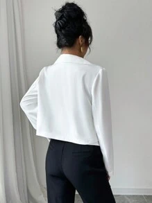 SHEIN Unity Conjunto de top corto con estilo de envolvente de pecho asimétrico y chaleco corto para mujer, para usar como capa interior o exterior - Blanco - Ver 2