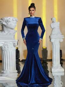 Glamrae Elegante vestido de noche de cola de pez con espalda abierta, de cuello alto con diamantes de imitación y perlas incrustados, de manga larga, de terciopelo de lujo, para invitados de boda, graduación, cena