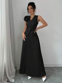 Chiquease 2pcs Set Women's Autumn 3D Floral Pattern Vest And A-Line Pleated Skirt Suit - Black - View 4