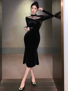 DAZY 蕾丝拼接立领中长连衣裙，优雅大方，适合秋季穿着，长袖设计，亦可作为舞会礼服或新年晚礼服。 - 黑色 - 查看 3