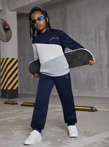 SHEIN 青少年男孩服装 - 连帽衫和运动裤套装、超大号运动衫、纽扣衬衫、休闲运动装，适合上学、通勤、日常穿着 - 灰色 - 查看 7