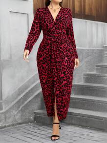 SHEIN Clasi 加大码多色豹纹深 V 领扭纹修身中长连衣裙，适合曲线优雅女性服装