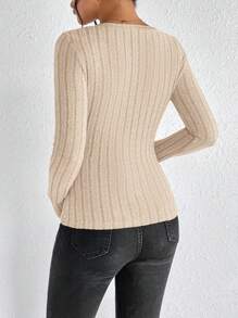 SHEIN Frenchy Camiseta básica de manga larga con cuello en V acanalado de color sólido sencillo para otoño