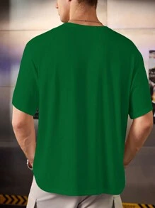 Manfinity Dauomo Men's Solid Color Patchwork Round Neck Short Sleeve Letter Print Simple Casual T-Shirt - Green - View 2