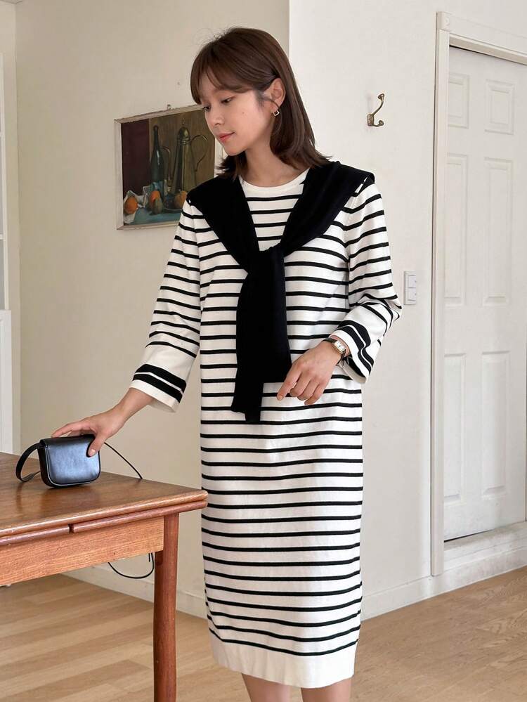 Women Simple Black & White Striped Flare Sleeve Sweater Dress