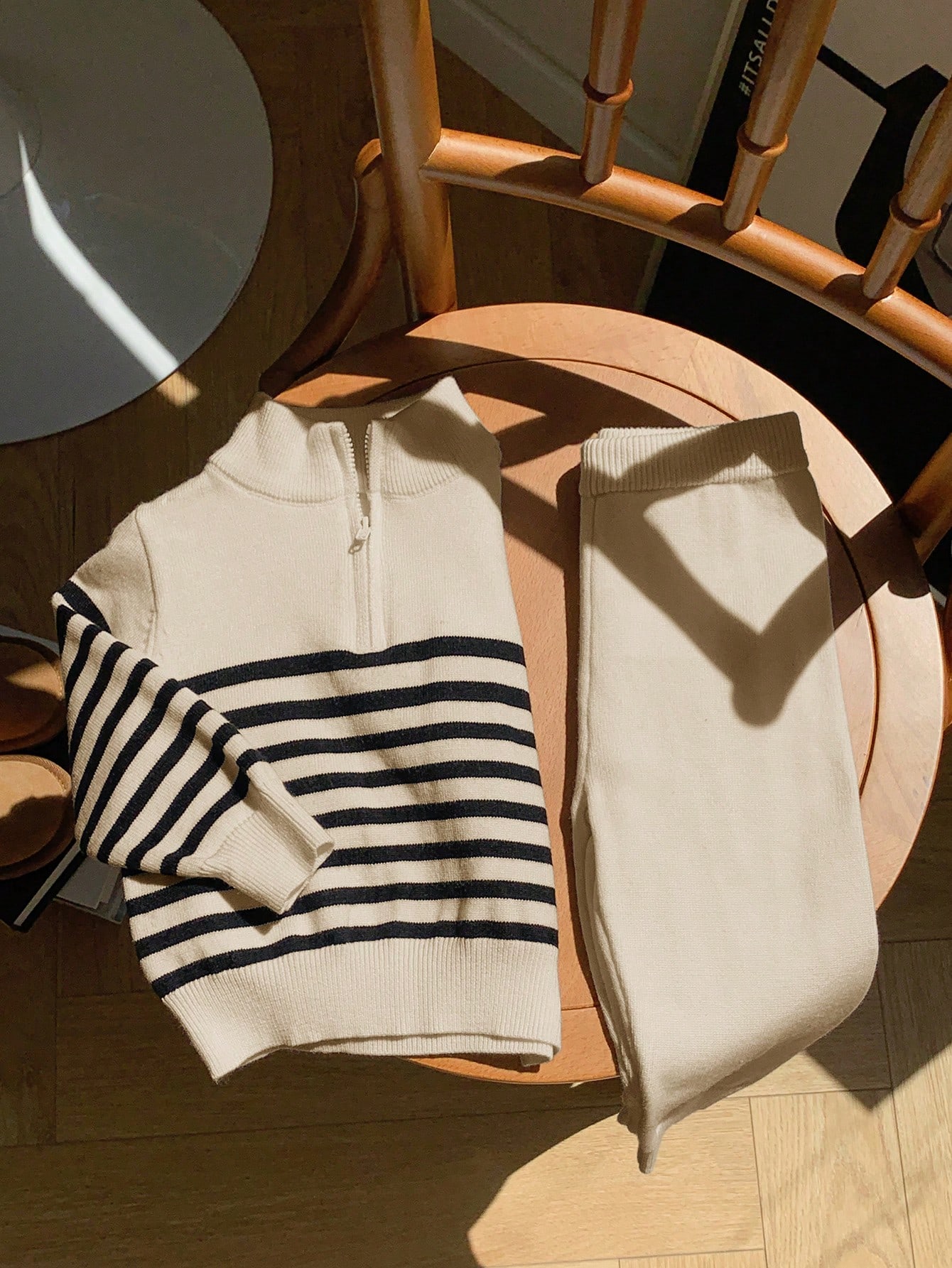 مجموعتان للأولاد والبنات الصغار، ملابس رياضية كاجو...