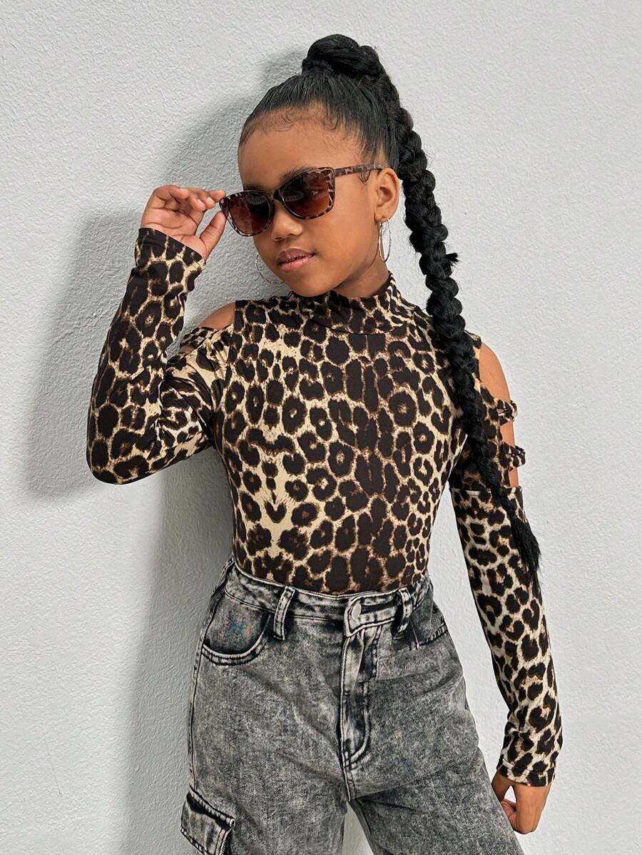 1 件 Tween Girl 纯色针织镂空长袖小立领上衣 - 彩色 - 查看 1