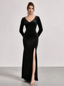 SHEIN Belle Women's Elegant Backless Velvet Maxi Dress,Long Sleeve V-Neck Slim Fit Bodycon Evening Gown With Chain Splicing,Formal Party Dinner Prom Dress,Black - Black - View 9