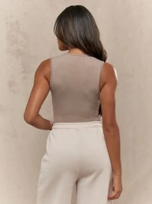 MISSGUIDED Sleeveless High Neck Slim Fit Bodysuit Essential Layering Piece Classic Body Shaping Fitted Tank Style Fall Winter Basic - Grey - View 2