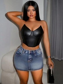 VaVaBold Camiseta de tirantes invisibles tipo espagueti para mujer, camisola recortada de piel PU sintética en color negro, diseño sexy y entallado
