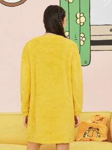 GARFIELD | SHEIN Women Yellow Christmas New Year Eve Cute Casual Embroidered Cartoon Pattern Drop Shoulder Loose Double Fleece Sleep Dress Warm Cold Weather Thermal Fluffy Winter Fleece Holiday Sleep Dress, Fall/Winter, Cozy - Yellow - View 2