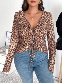 SHEIN Frenchy Plus Size Women V-Neck Ruffle Hem Leopard Print Long Sleeve T-Shirt French Casual Romantic - Multicolor - View 4