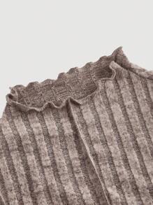 SHEIN MOD 女款白色喇叭袖毛绒 T 恤，秋冬款 - 咖啡棕 - 查看 3