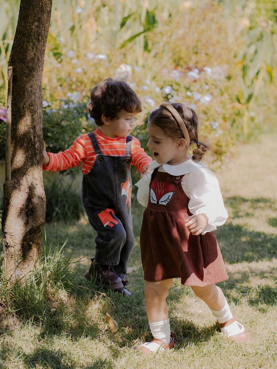 SHEIN Bộ 2 váy liền thân tay bồng cổ Peter Pan màu trơn và dây đeo cho bé gái mùa xuân/thu, thích hợp cho việc đi chơi