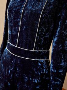 MOTF PREMIUM VELVET MOCK NECK RHINESTONE TRIM SLANT POCKET JUMPSUIT - Blue - View 3