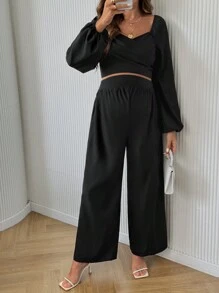 SHEIN 2pcs Pregnancy Casual Solid Color Sweetheart Neck Lantern Sleeve Crop Top & Elastic Waist Wide-Leg Pants Set, Spring/Autumn, For Maternity