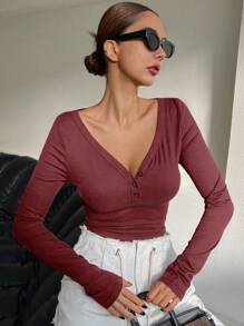 DAZY V-Neck Half Zip-Up Button Arc Hem Fitted Long Sleeve Women T-Shirt - Burgundy - View 5