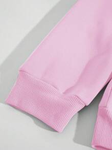 SHEIN EZwear CURVE Plus Size Casual Daily Slogan Print Loose Fit Hoodie Sweatshirt, Autumn Graduation,Back To School Outfits,Graduation,Teacher Outfits For Women,Back To School Pullover Fall Outfit Winter