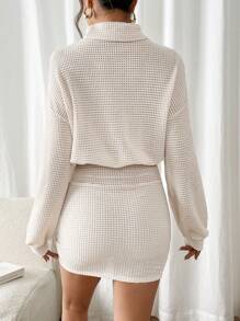 SHEIN Frenchy Vestido casual ajustado de manga larga con cuello alto, cintura drapeada y unicolor para damas