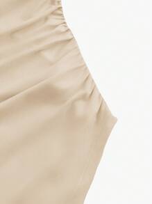 SHEIN MOD 船领喇叭袖收腰休闲 T 恤