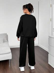 SHEIN Leap Crew 2pcs Teenage Girl Back To School V-Neck Numeric & Letter Print Athletic Casual Suit Set, Suitable For Autumn And Winter - Black - View 2