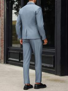 Manfinity Bizformal 2 件男士商务通勤西装套装：条纹立领双排扣长袖外套和裤子，秋季 - 深灰色 - 查看 2